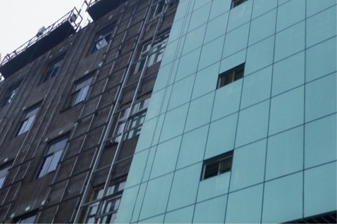 沈陽建筑幕墻工程玻璃加固：按標(biāo)準(zhǔn)設(shè)計方案提高幕墻玻璃防墜方法